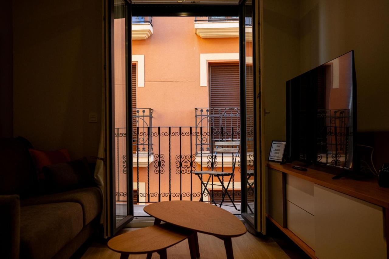 Apartamentos Hartzenbusch Teruel Buitenkant foto