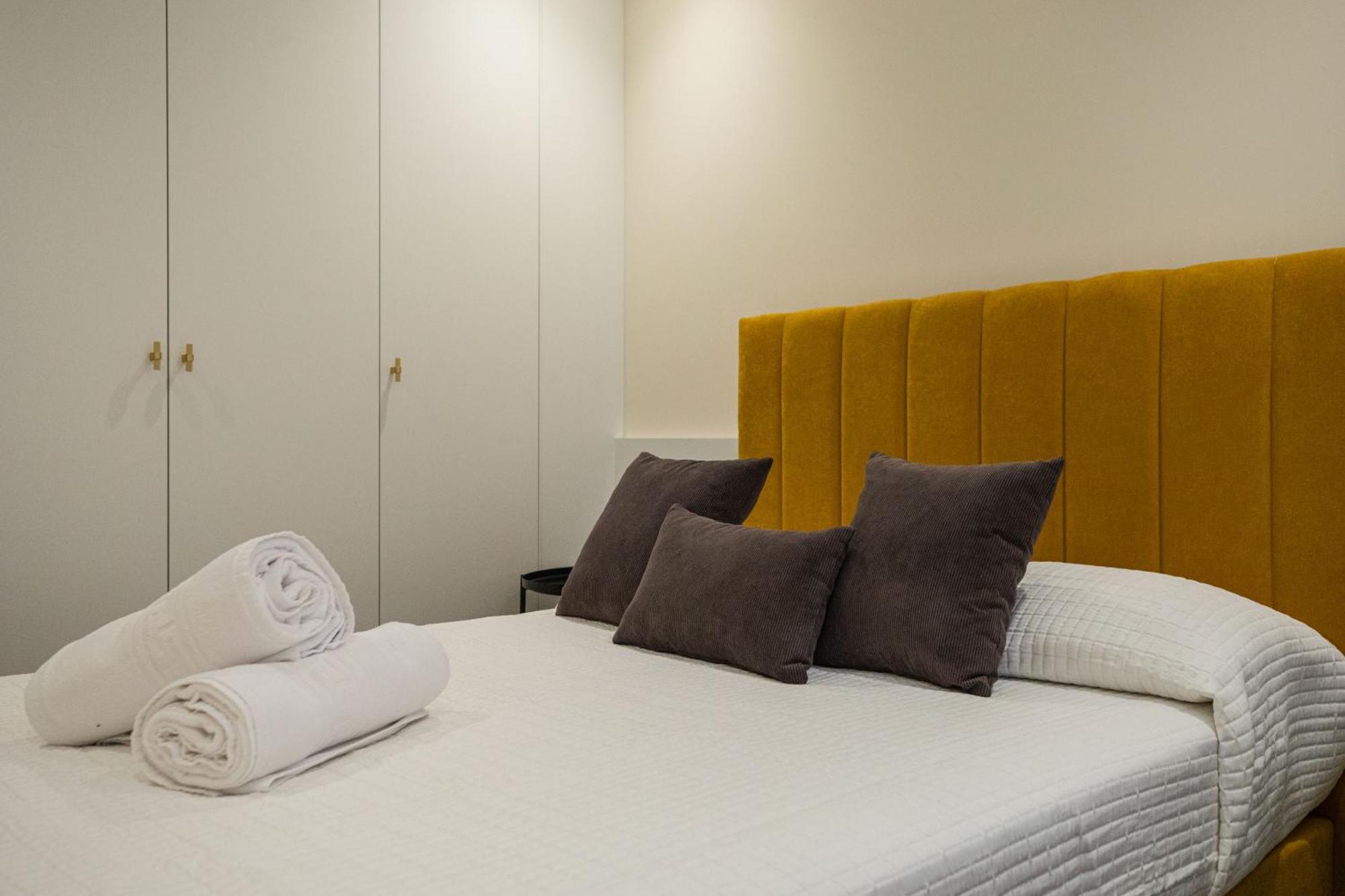 Apartamentos Hartzenbusch Teruel Buitenkant foto
